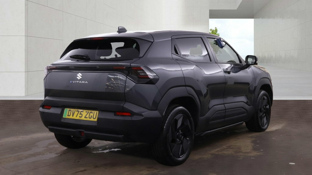 Suzuki Vitara 61Kwh Motion Suv 174 Ps Grey #4