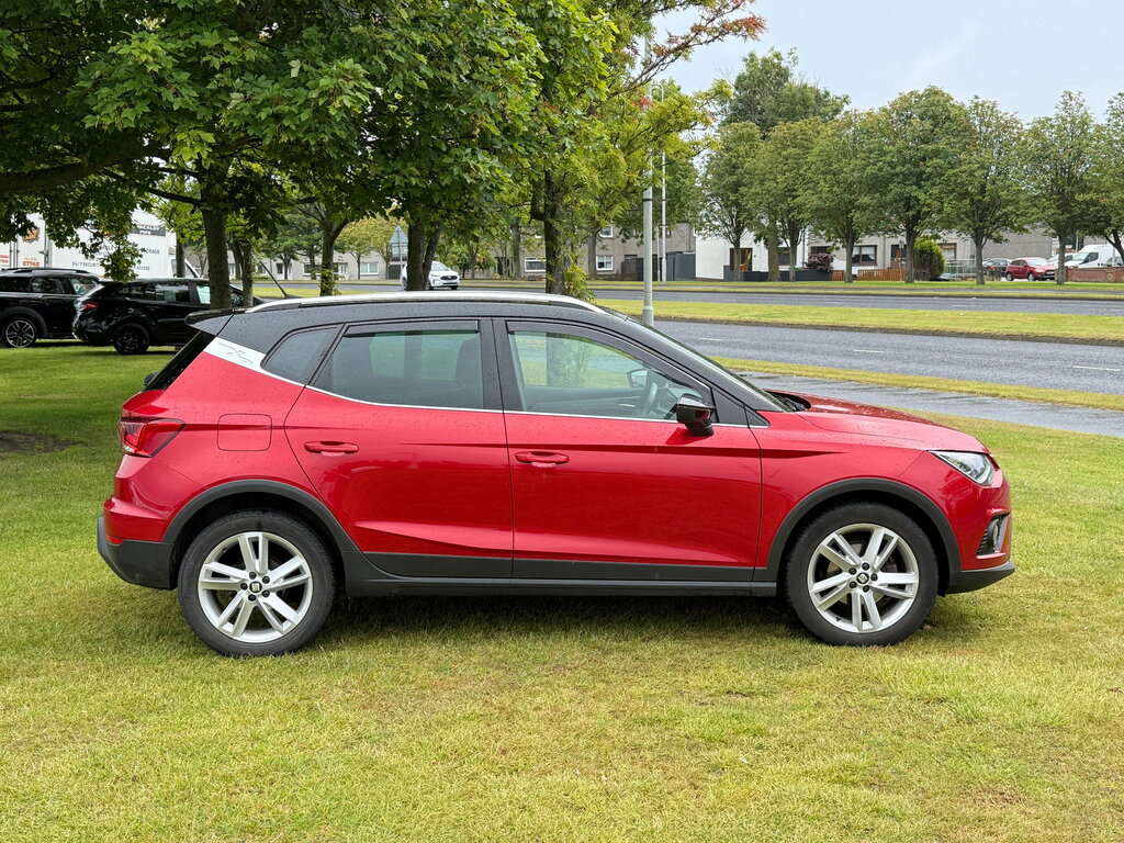 Seat Arona 1.0 Tsi Fr Suv Euro 6 Ss 110 SK21BJL Red #6