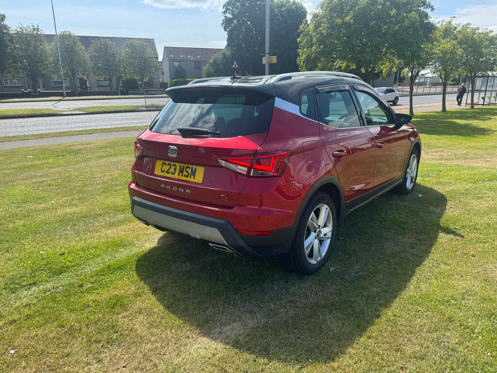 Seat Arona 1.0 Tsi Fr Suv Euro 6 Ss 110 Red #4