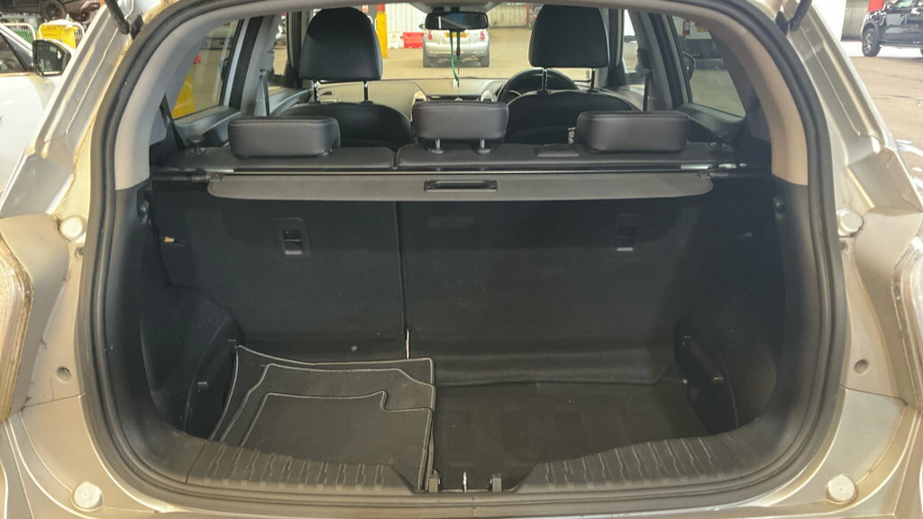 SsangYong Tivoli Grey #9