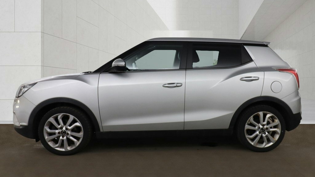 SsangYong Tivoli 1.6 E-xgi Elx Suv Euro 6 Ss Silver #6