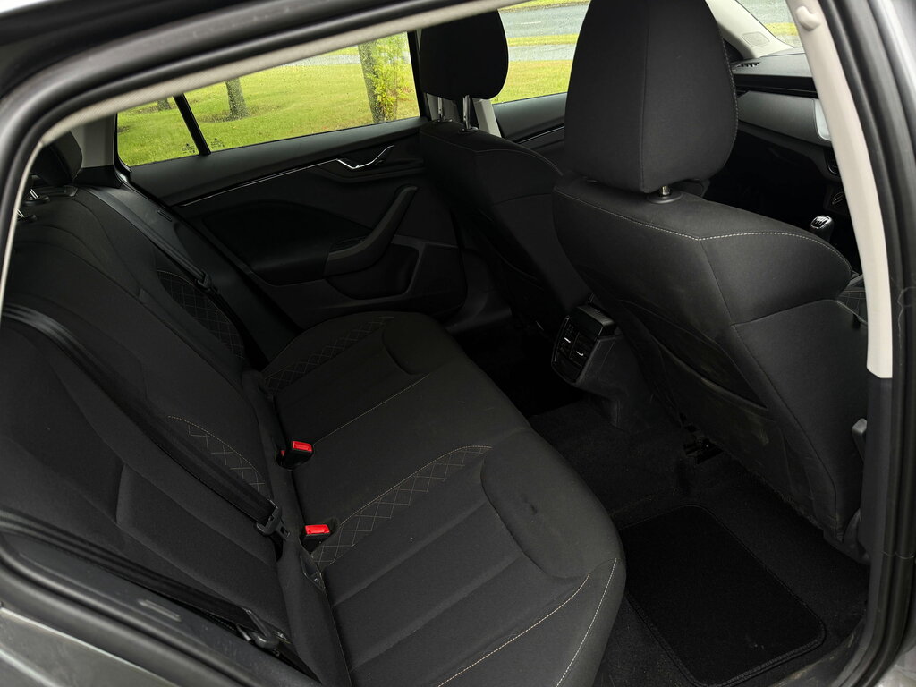 Skoda Scala Monte Carlo 1.5 Tsi 150 Ps Dsg Grey #12