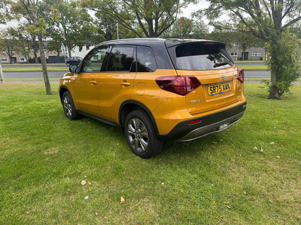 Suzuki Vitara 1.4 Boosterjet Mhev Motion Suv Hybrid M Yellow #3