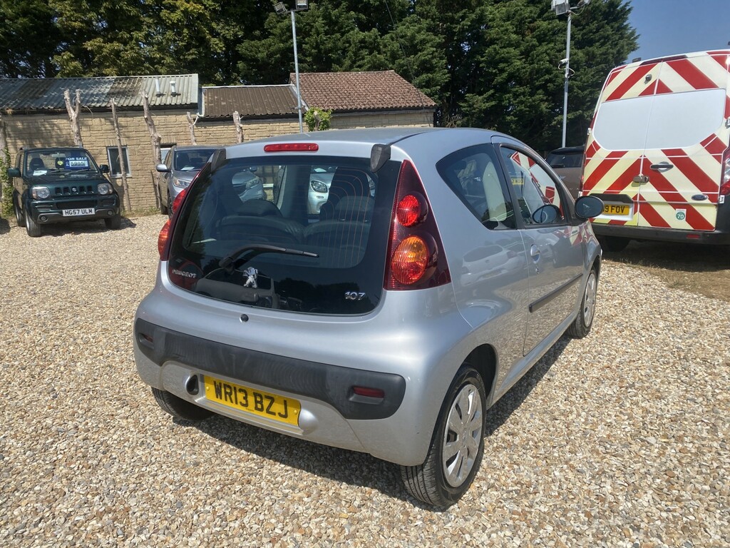 Peugeot 107 Hatchback 1.0 12V Active 201313 Silver #3