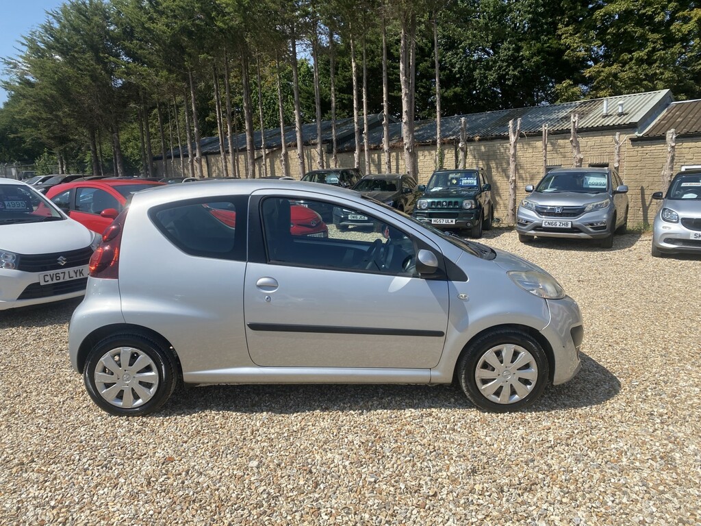Peugeot 107 Hatchback 1.0 12V Active 201313 Silver #2