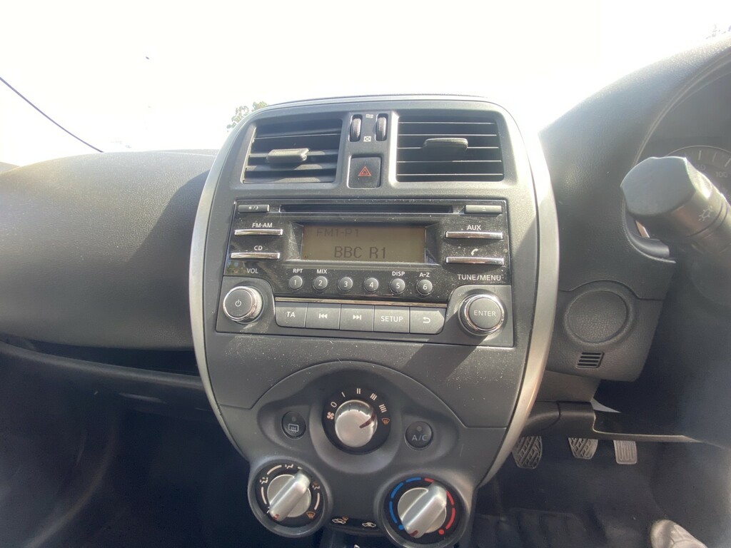 Nissan Micra 1.2 Vibe White #5