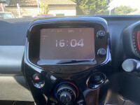 Peugeot 108 1.2 Vti Allure White #26