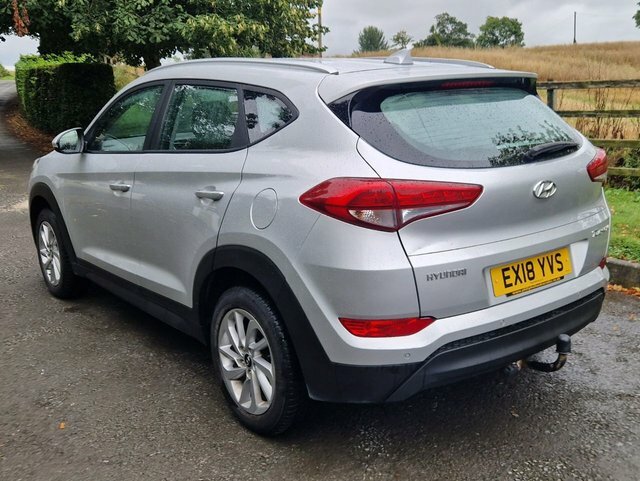 Hyundai Tucson 1.7 Crdi Blue Drive Se Suv Euro Silver #6