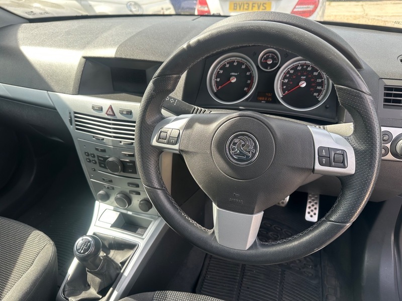 Vauxhall Astra 1.4I 16V Club Hatchback 151 Gk Grey #10