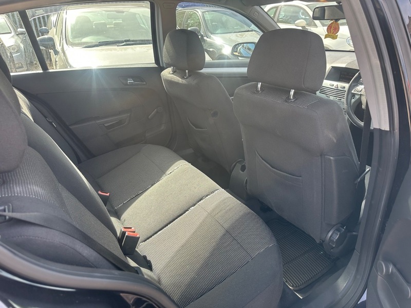 Vauxhall Astra 1.4I 16V Club Hatchback 151 Gk Grey #12