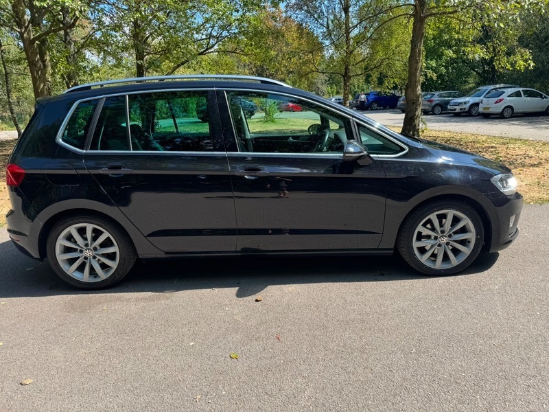 Volkswagen Golf Gt Tsi Dsg Black #6