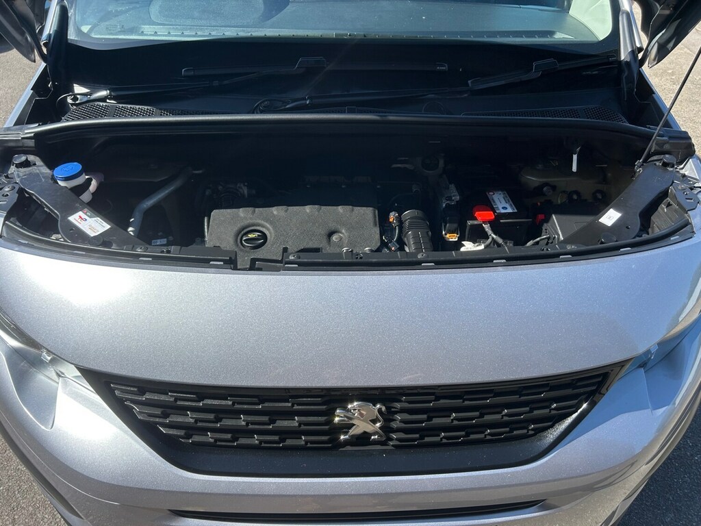 Peugeot Rifter 1.5 Bluehdi Gt Line 101 Bhp Beige #11