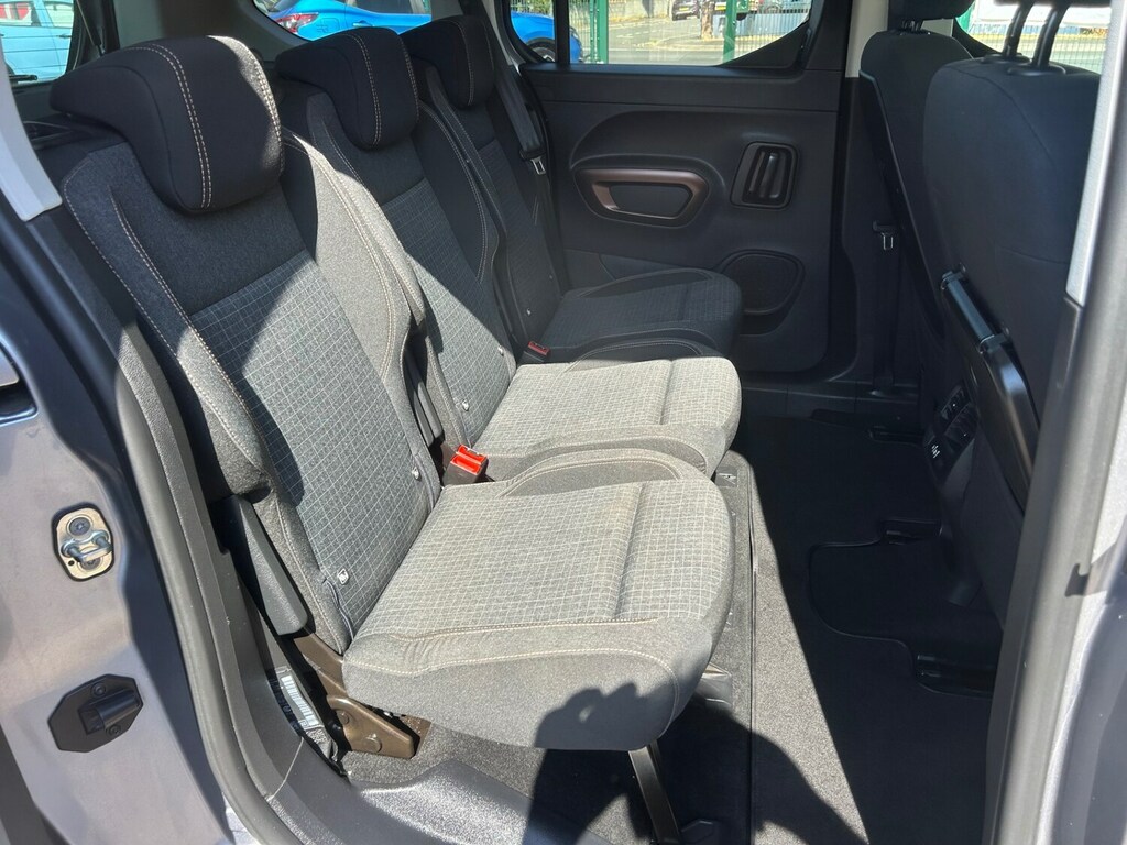 Peugeot Rifter 1.5 Bluehdi 130 Gt Line Grey #6