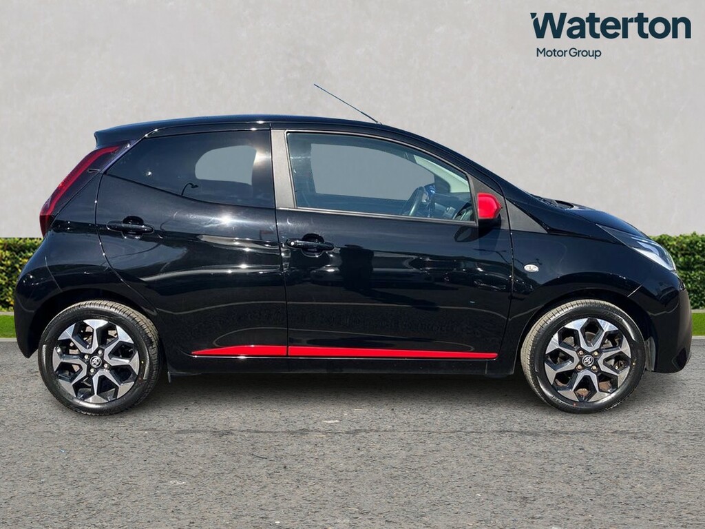Toyota Aygo 1.0 Vvt-i X-trend X-shift Black #2