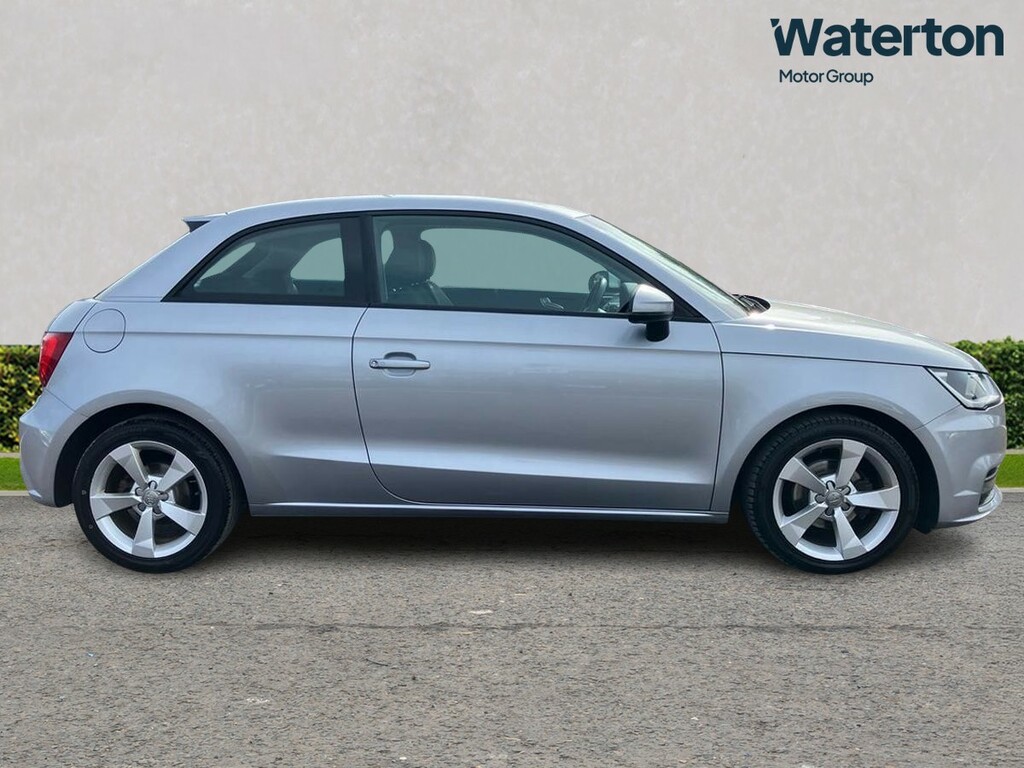 Audi A1 1.4 Tfsi Sport Sportback S Tronic Euro Silver #2