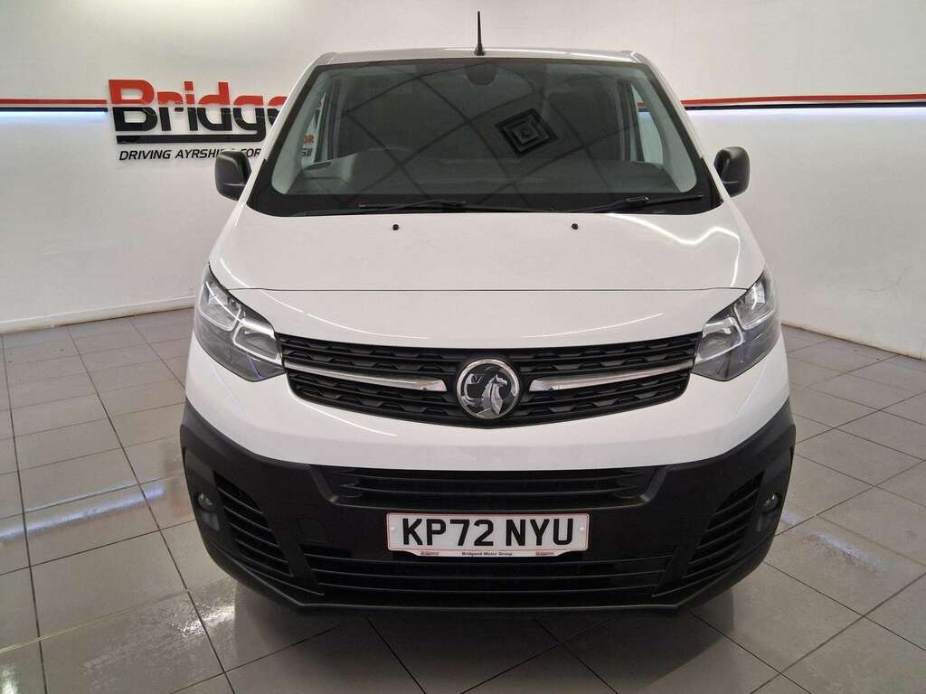Vauxhall Vivaro 1.5 Turbo D 2900 Dynamic Panel Van 6Dr Manu White