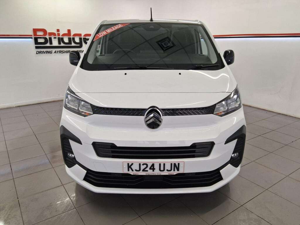 Citroen Dispatch 1.5 Bluehdi Driver XL Panel Van 6Dr White