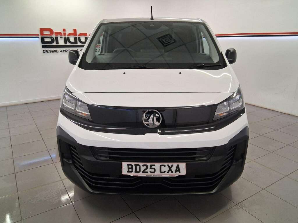 Vauxhall Vivaro 1.5 Turbo D Prime XL Panel Van 6Dr L White