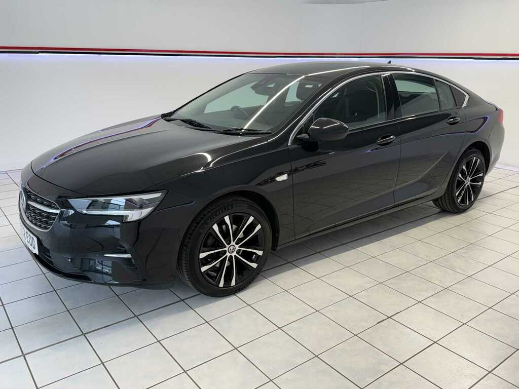 Vauxhall Insignia 1.5 Turbo D Design Grand Sport Black #3