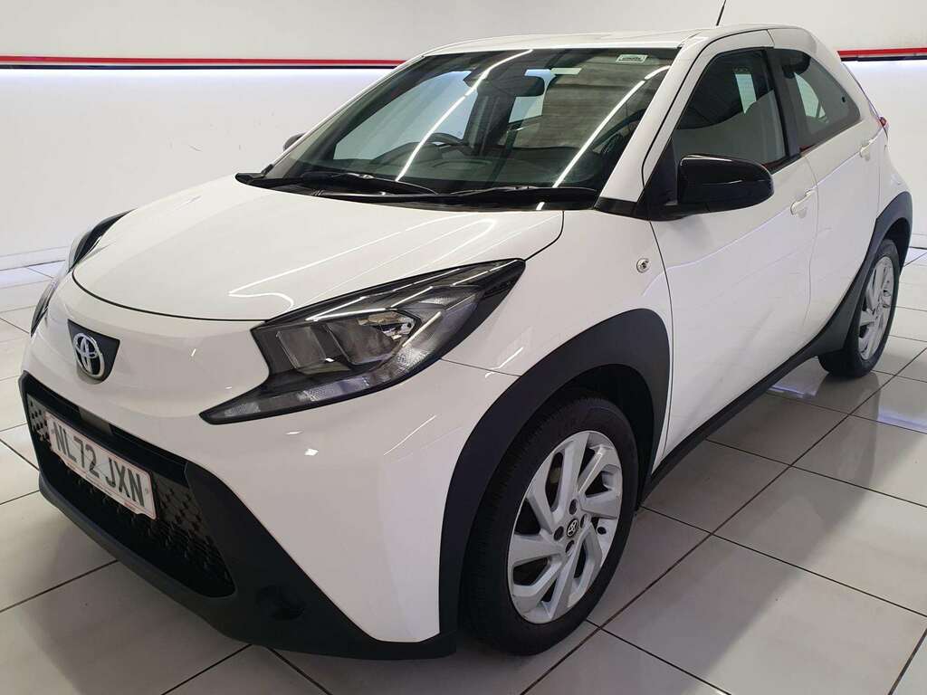 Toyota Aygo 1.0 Vvt-i Pure Hatchback White #2