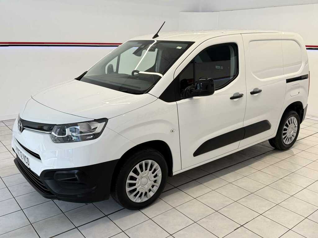 Toyota Proace City 1.5 Bluehdi Icon Short Panel Van YX72VCO White #3