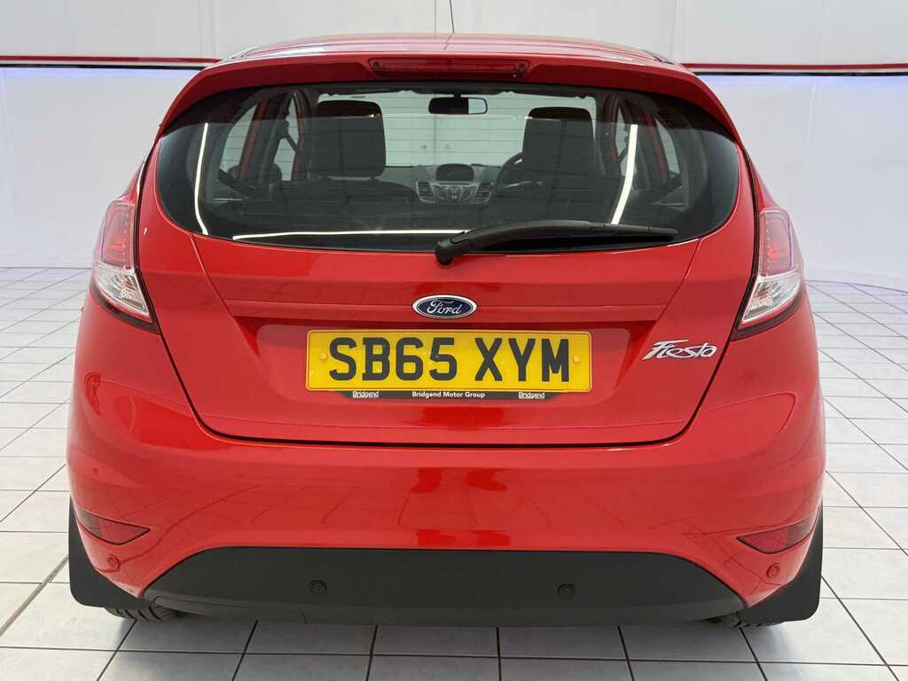 Ford Fiesta 1.25 Style Hatchback Red #6