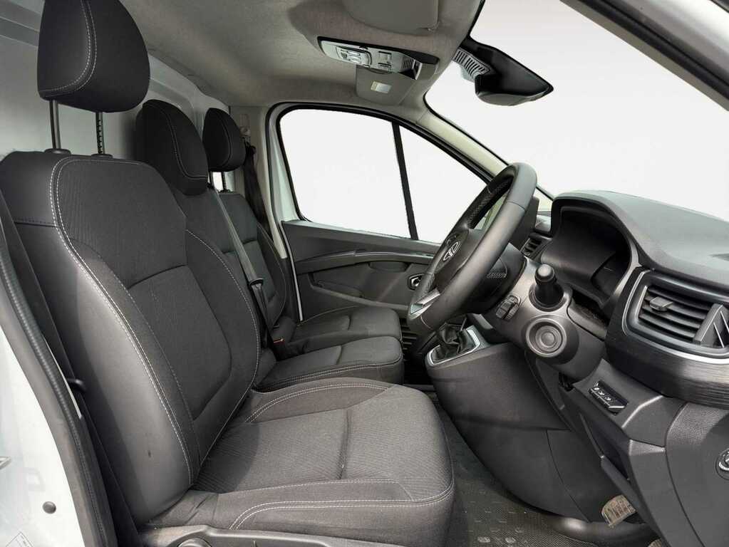 Nissan Primastar 2.0 Dci 30 Tekna Panel Van L1 H1 White #4