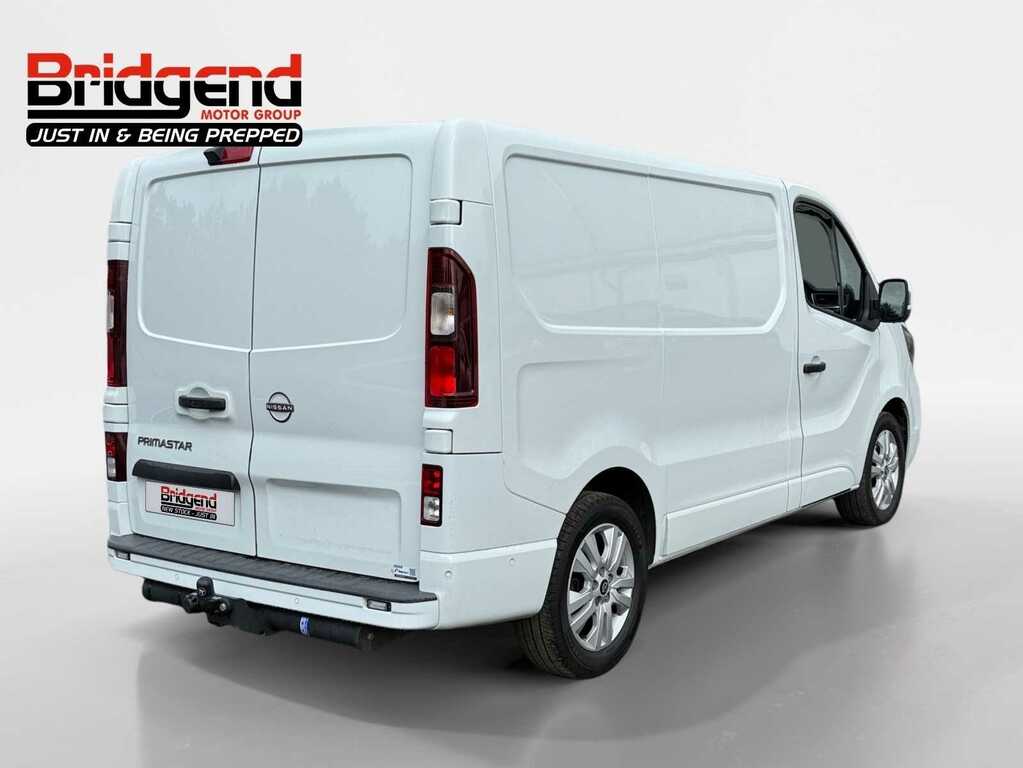 Nissan Primastar 2.0 Dci 30 Tekna Panel Van L1 H1 White