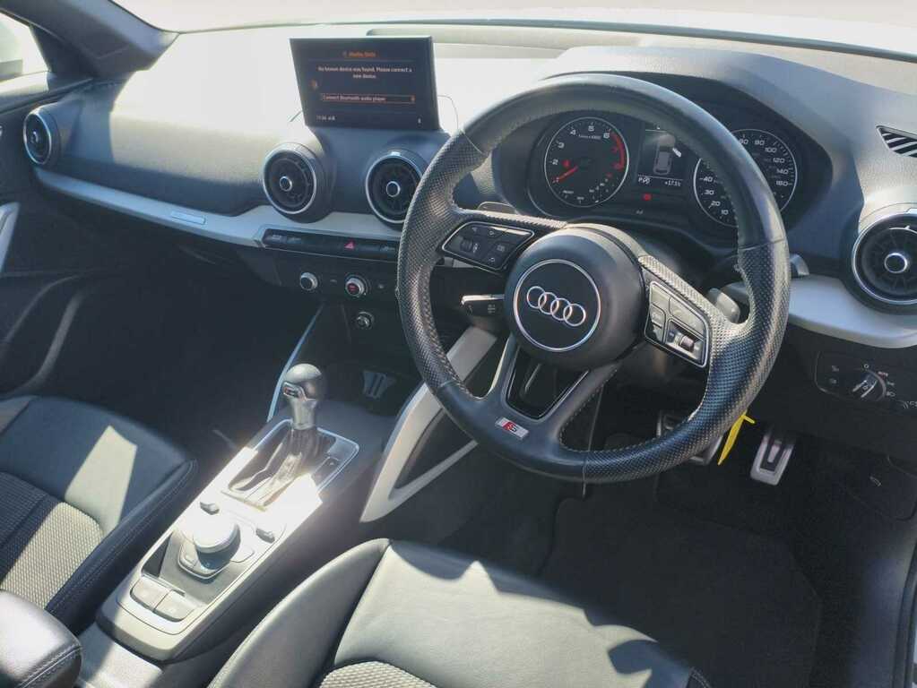Audi Q2 1.5 Tfsi Cod 35 S Line Suv White #5