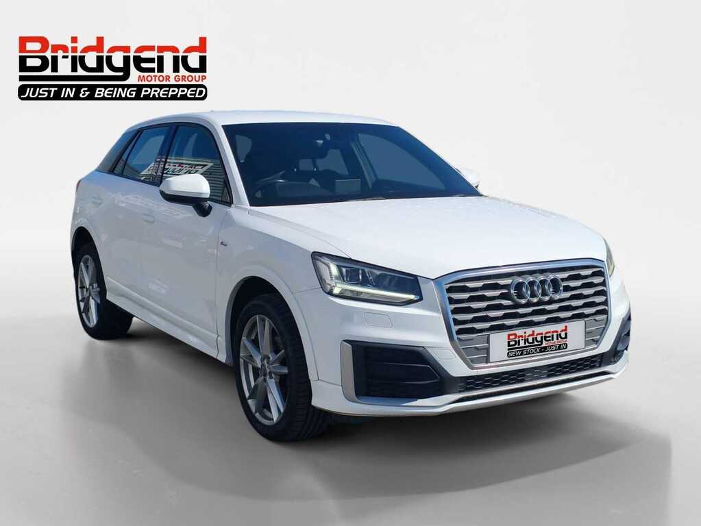 Audi Q2 1.5 Tfsi Cod 35 S Line Suv White #2