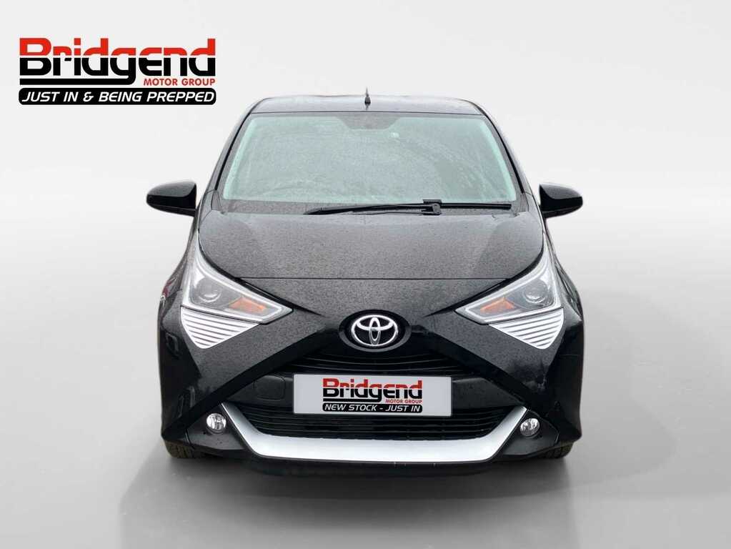 Toyota Aygo 1.0 Vvt-i X-plore Hatchback Black