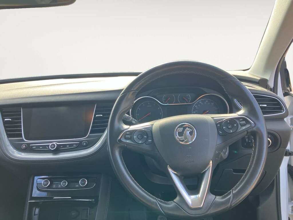 Vauxhall Grandland 1.2 Turbo Gpf Sport Nav Suv White