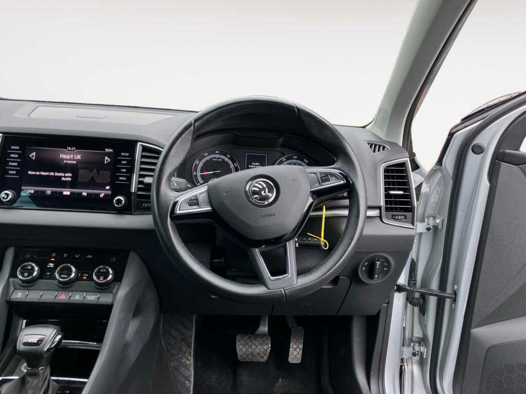 Skoda Karoq 1.5 Tsi Act Se Suv Silver #5