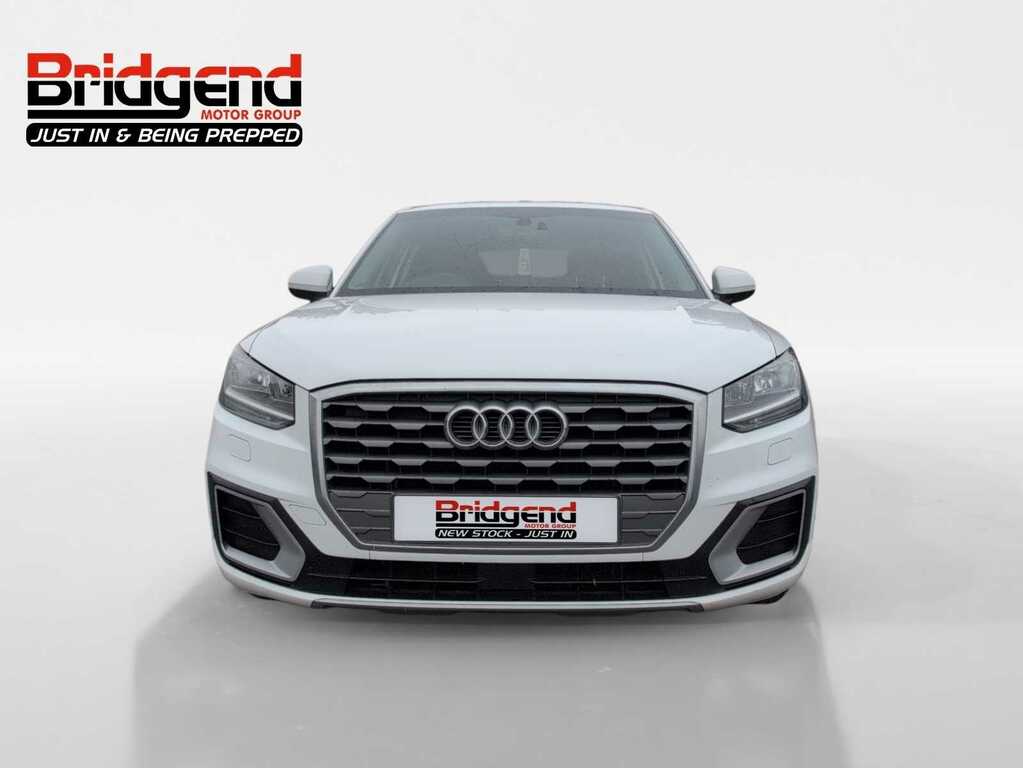 Audi Q2 1.5 Tfsi Cod 35 Sport Suv White