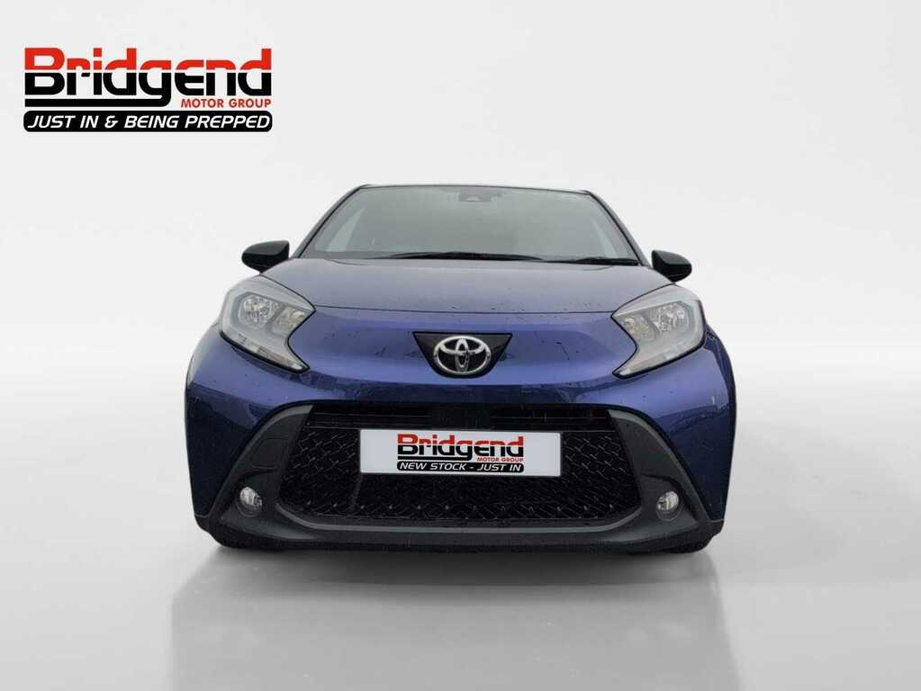 Toyota Aygo 1.0 Vvt-i Edge Hatchback Blue