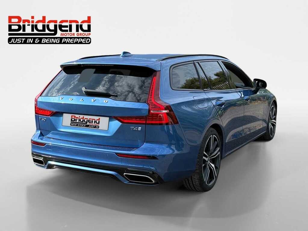 Volvo V60 2.0 T4 R-design Plus Estate Blue #3