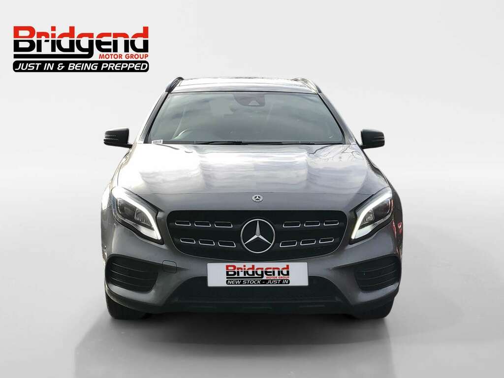 Mercedes-Benz GLA Class 1.6 Gla200 Amg Line Edition Plus Suv Grey