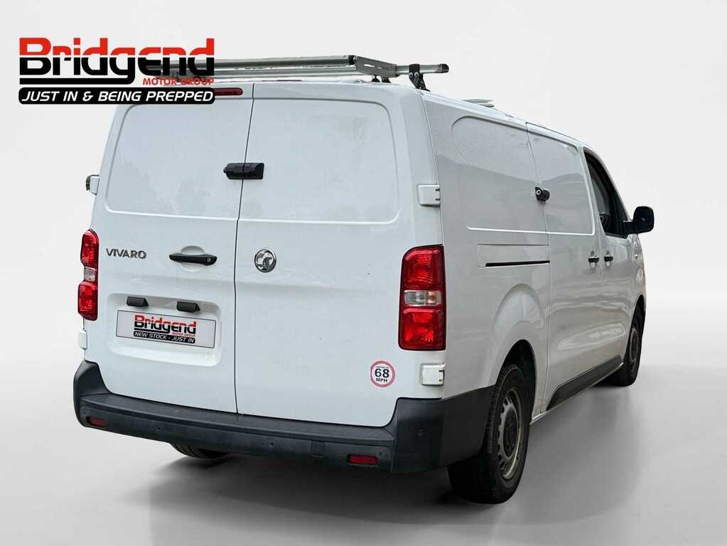 Vauxhall Vivaro 1.5 Turbo D 2900 Dynamic Panel Van 6Dr Manu FH22OPV White #3