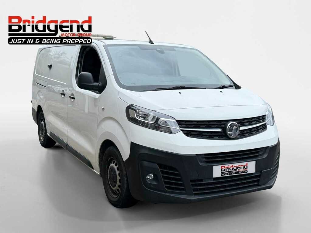 Vauxhall Vivaro 1.5 Turbo D 2900 Dynamic Panel Van 6Dr Manu White