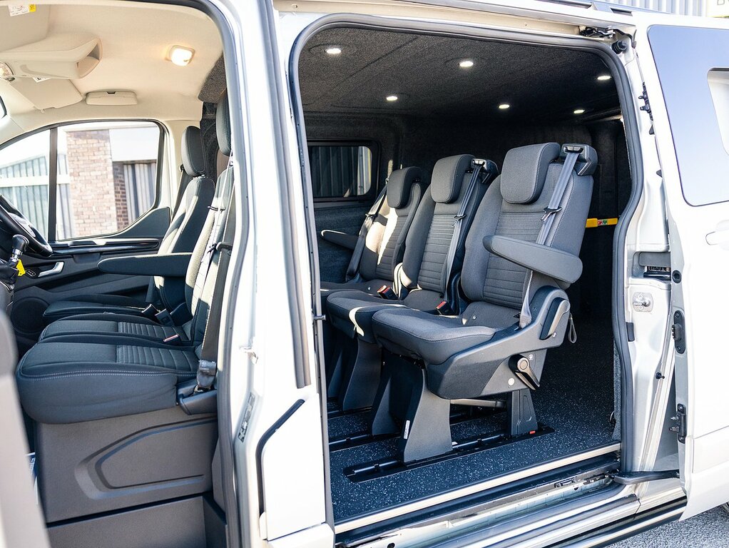 Ford Transit Custom Signature 300 2.0 Ecoblue 130 Bhp L2 Lwb 6 Seat Do Silver #2