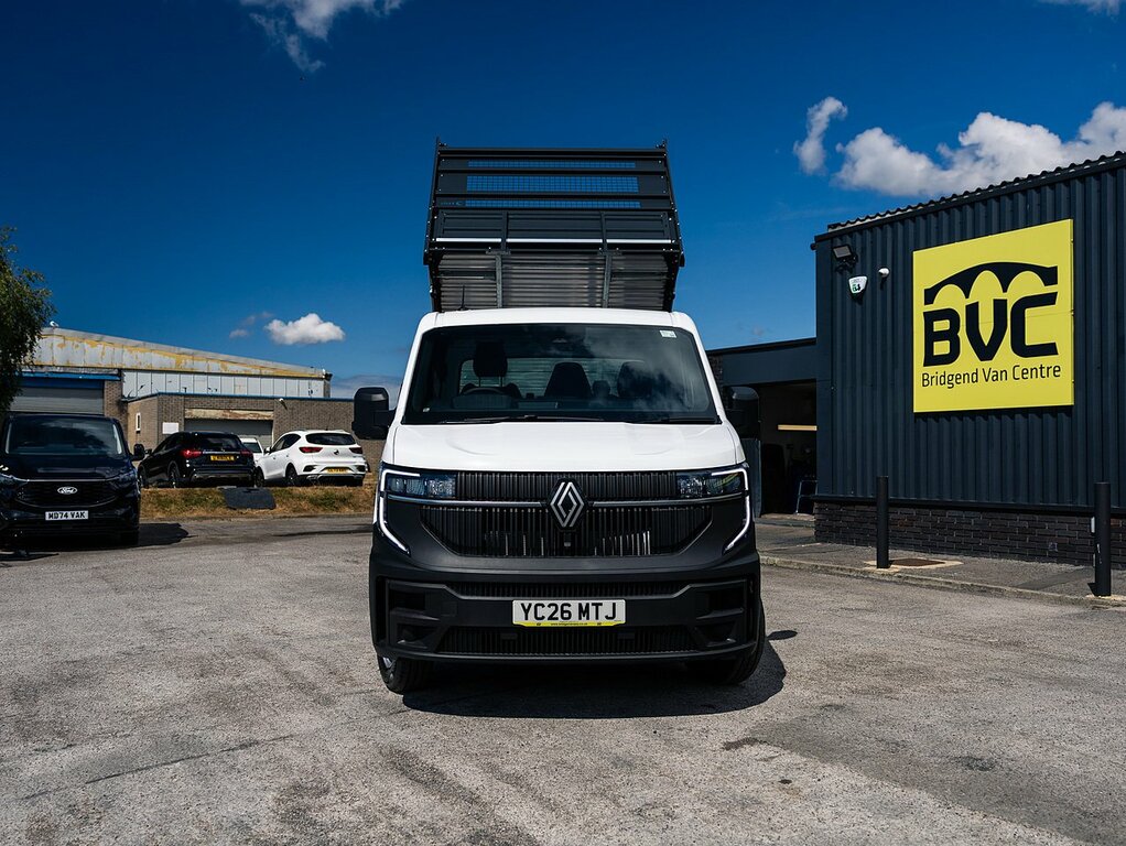 Renault Master Mwb Fwd Ml35 2.0 Dci 150 Bhp Advance Euro 6 White #4