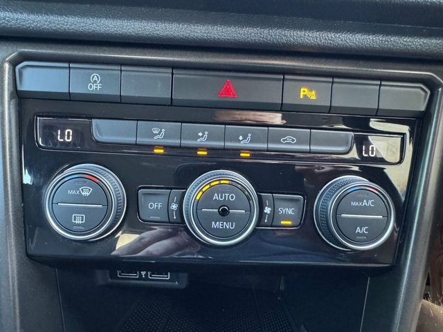 Volkswagen T-Roc 1.5 Tsi Evo R-line Dsg Grey #33