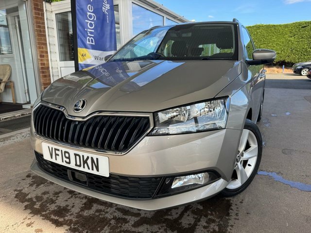 Skoda Fabia Tsi Se L Estate Beige