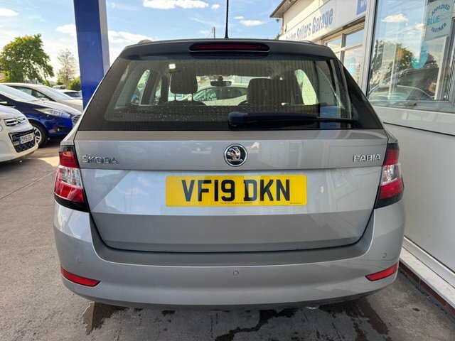 Skoda Fabia Tsi Se L Estate Beige #4