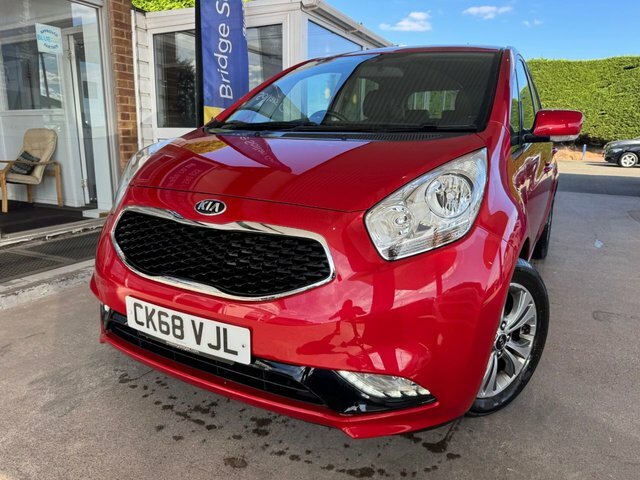 Kia Venga 3 Mpv Red