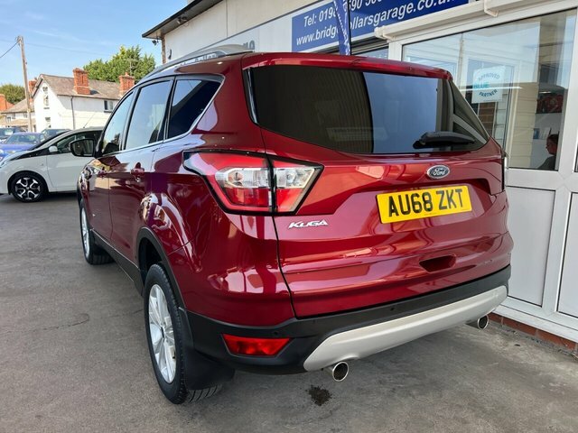 Ford Kuga Tdci Titanium Suv Red #3