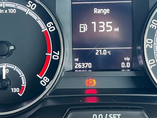 Skoda Fabia 1.0 Tsi Se L 95Ps Estate Red #15