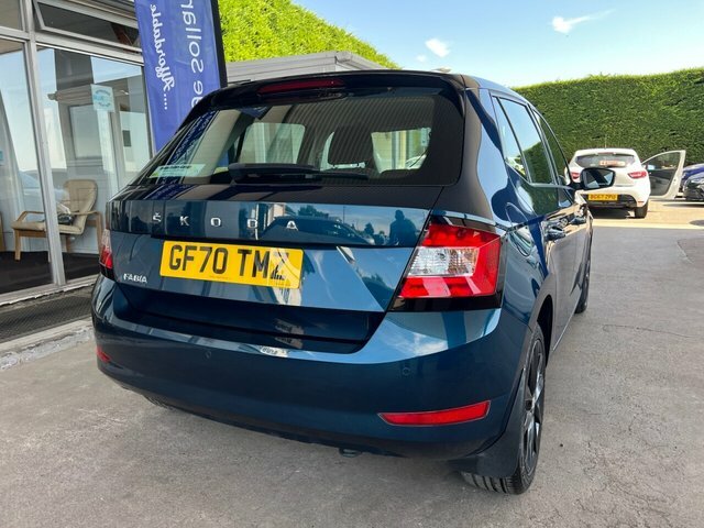 Skoda Fabia 1.0 Tsi Se L 95Ps Estate Red #11