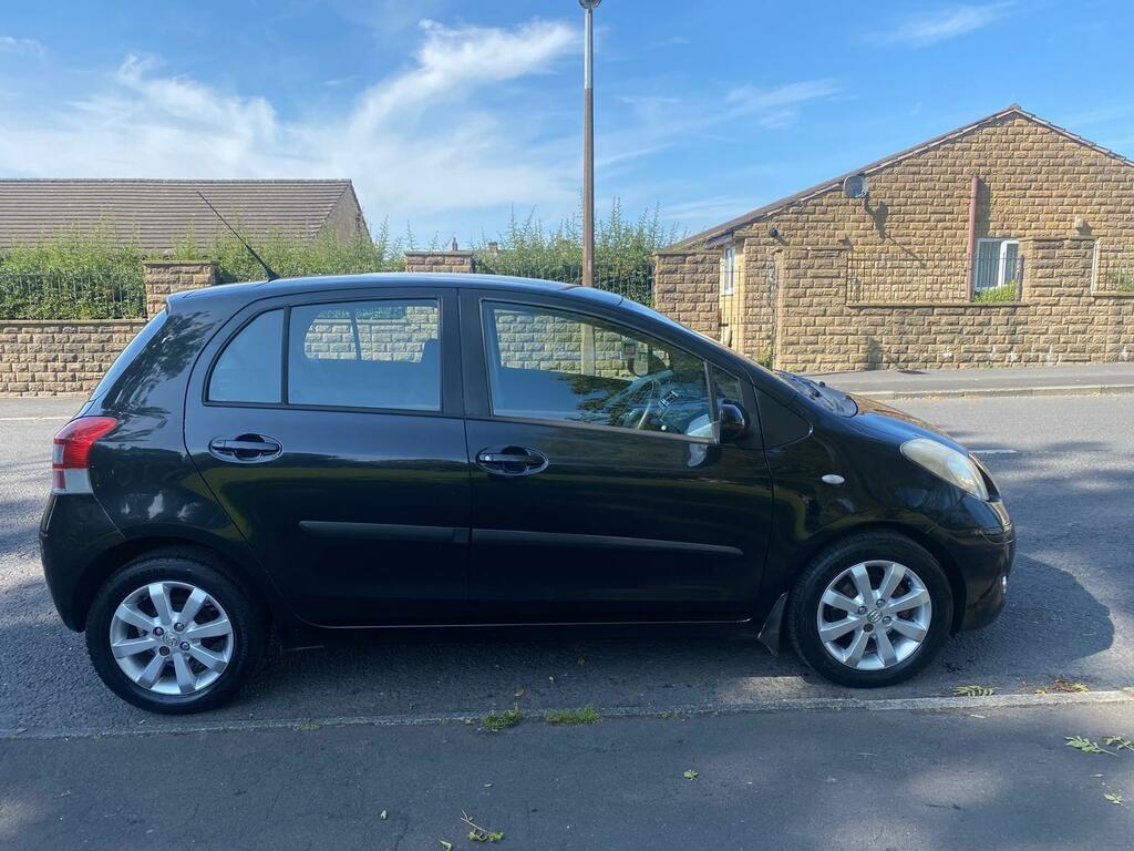 Toyota Yaris Yaris Tr Vvt-i Grey #26