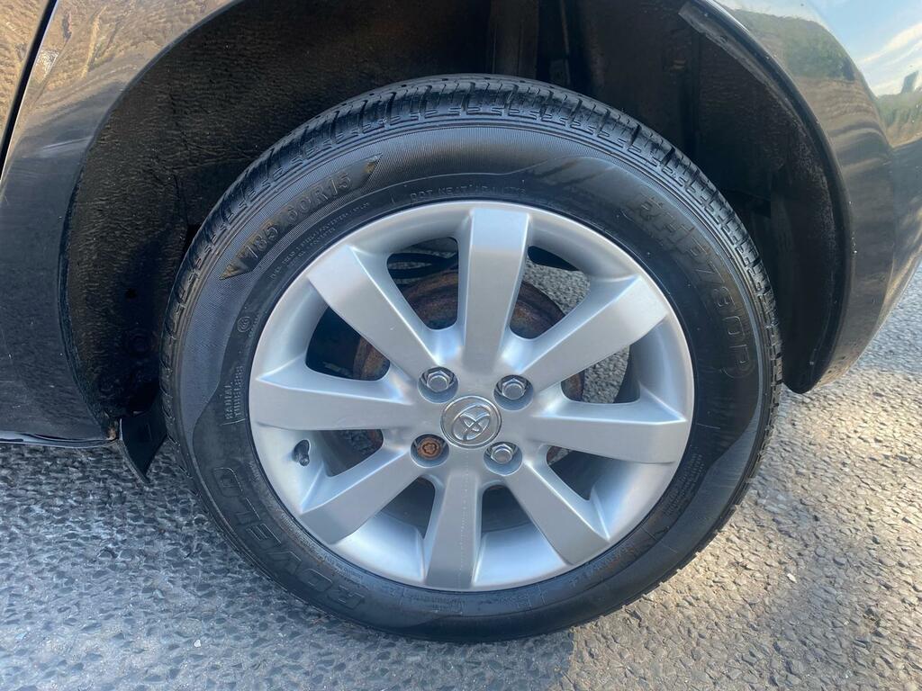 Toyota Yaris Yaris Tr Vvt-i Grey #21